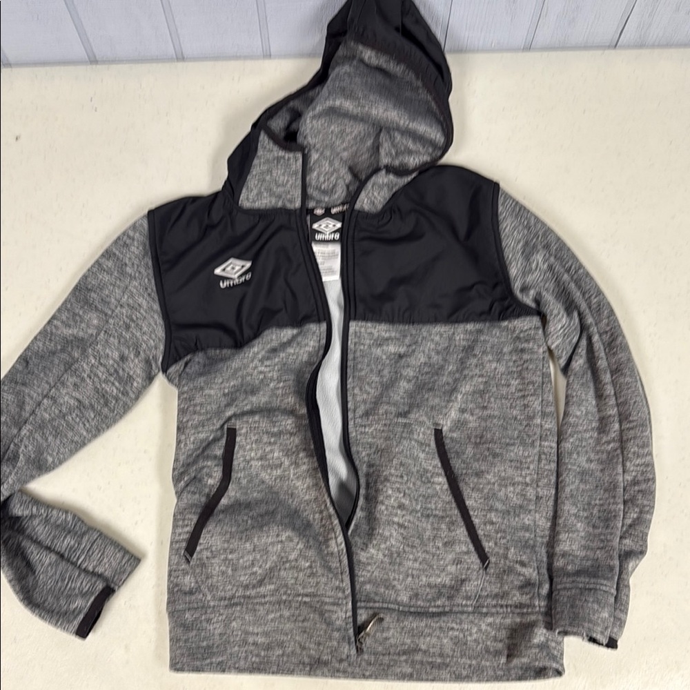 Umbro Gray and Black Hoodie